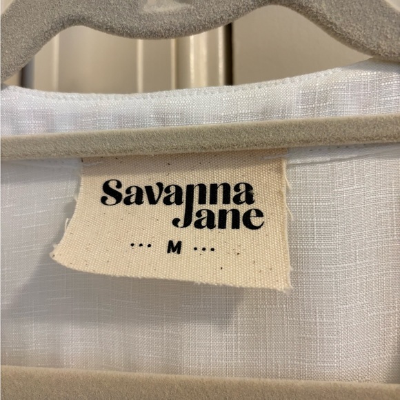 Savanna Jane - NWOT Blouse White with Embroidery - Size M - - Picture 2 of 2